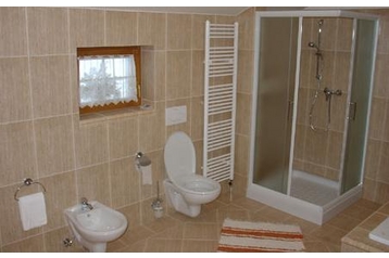 Частен дом Špania Dolina 6